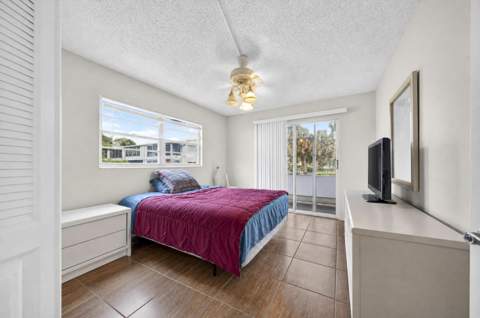 169 Westbury J #169, Deerfield Beach FL - photo 15 of 23