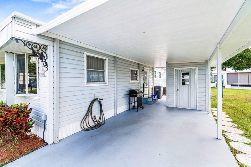 2 bedroom Mobile Home at 8350 E Club Road, West Lakes Of Boca Raton Inc, Boca Raton — photo 3