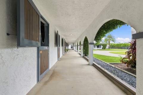 13155 Southfields Road, Wellington FL - photo 13 of 57
