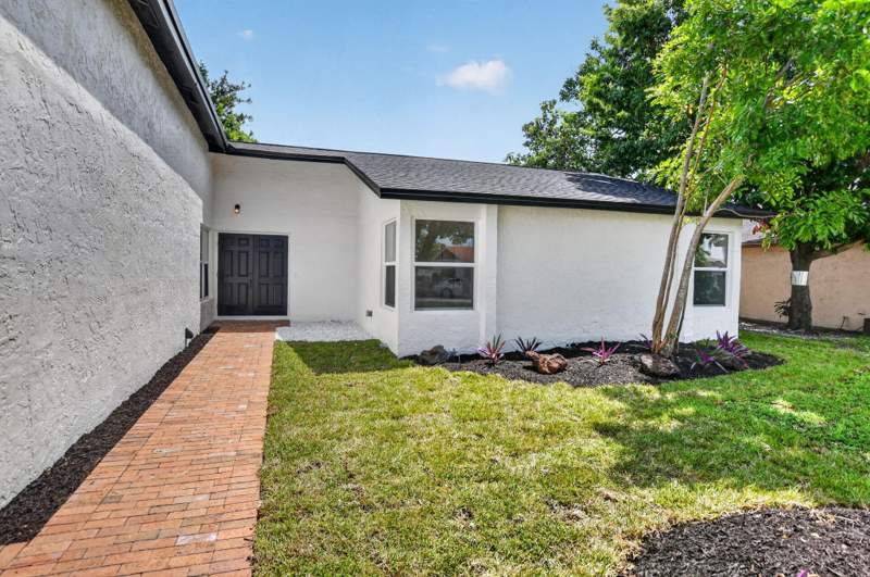 3 bedroom Single Family Residence at 386 NW 40th Terrace, Villages Of Hillsboro Sec 1, Deerfield Beach — photo 4