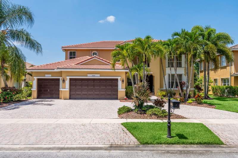 4 bedroom Single Family Residence at 10671 Cypress Lakes Preserve Drive, Cypress Lakes Preserve, Lake Worth — photo 3