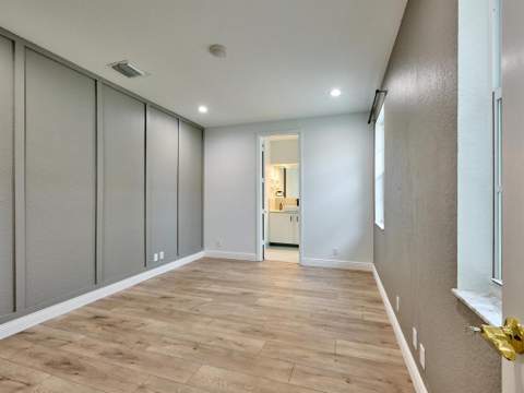2401 NW 7th Street, Boynton Beach FL - photo 11 of 31