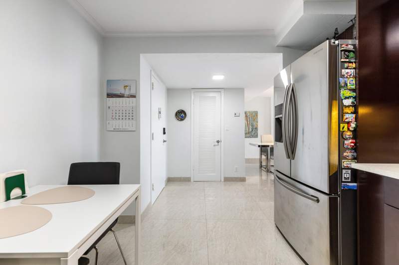 2 bedroom Condominium at 427 Golden Isles Drive, Golden Horn South Condo, Hallandale Beach — photo 4