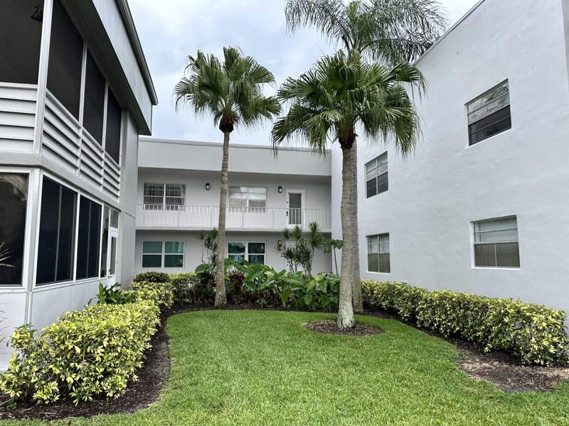 2 bedroom Condominium at 811 Flanders Q, Kings Point Flanders Condos, Delray Beach — photo 2