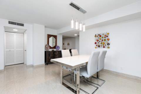 427 Golden Isles Drive, Hallandale Beach FL - photo 11 of 23