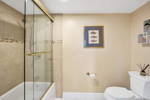 5951 Wellesley Park Drive #405, Boca Raton FL - photo 24 of 38