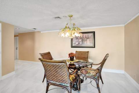 5951 Wellesley Park Drive #405, Boca Raton FL - photo 17 of 38