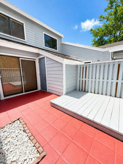 2035 Winners Circle, North Lauderdale FL - photo 12 of 15
