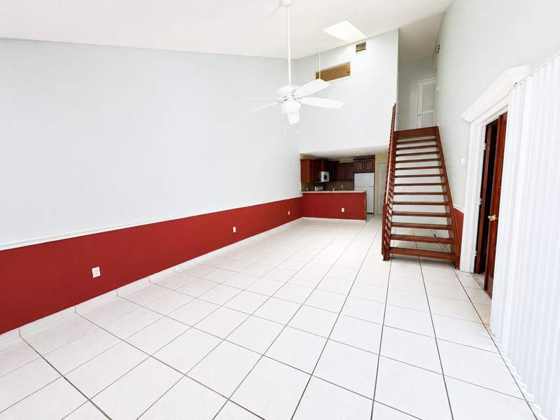 2 bedroom Townhouse at 2035 Winners Circle, Rock Island Land Corp, North Lauderdale — photo 2