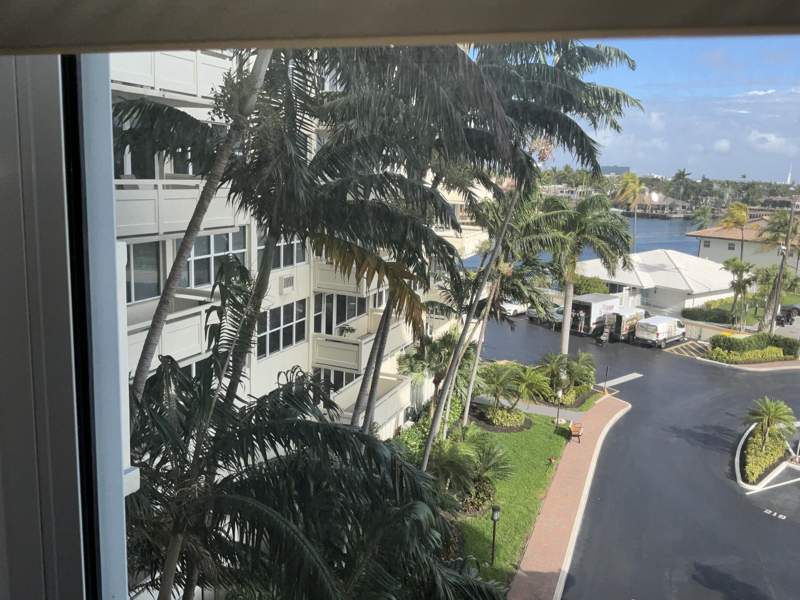 1 bedroom Stock Cooperative at 3200 NE 36 Street #512a, Coral Ridge Towers North Co-Op, Fort Lauderdale — photo 5