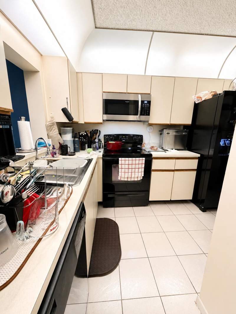 2 bedroom Condominium at 3300 NW 46th Street #104, Mira Lago Condo, Oakland Park — photo 4