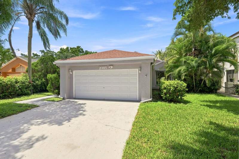 3 bedroom Single Family Residence at 2385 NW 34th Terrace, Lakeview Homes At Centura Parc V, Coconut Creek — photo 3