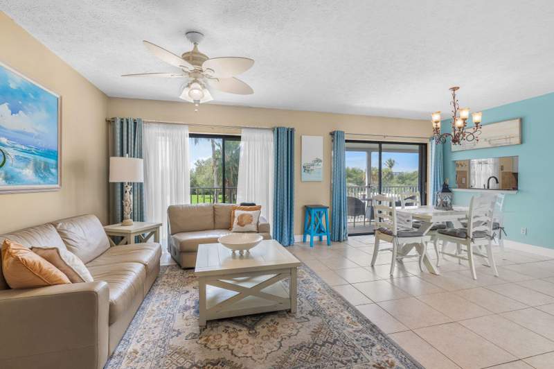 1 bedroom Condominium at 3209 S Lakeview Circle #8202, The Sands Section 1 Condominium, Hutchinson Island — photo 4