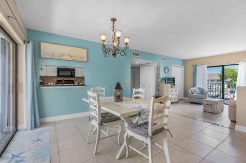 3209 S Lakeview Circle #8202, Hutchinson Island FL - photo 7 of 29