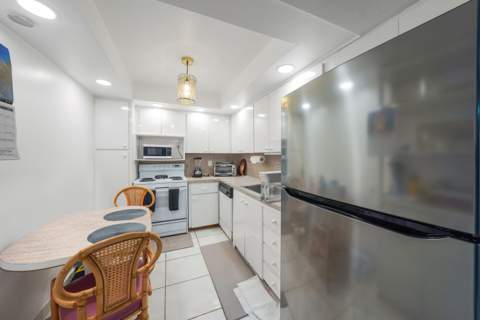 1200 Saint Charles Place #509, Pembroke Pines FL - photo 16 of 34