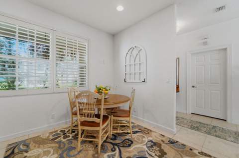 8074 Murano Circle, Palm Beach Gardens FL - photo 14 of 58
