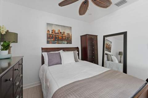 8074 Murano Circle, Palm Beach Gardens FL - photo 17 of 58