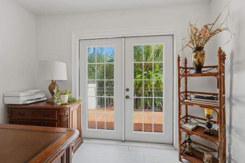 8074 Murano Circle, Palm Beach Gardens FL - photo 19 of 58