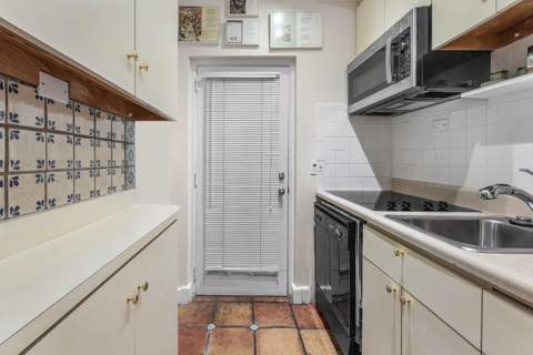 215 Phipps Plaza #2, Palm Beach FL - photo 10 of 23