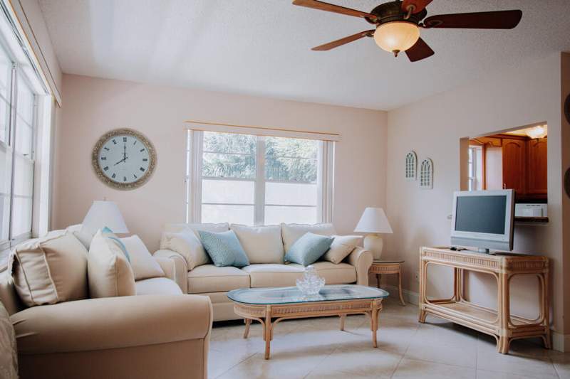 1 bedroom Condominium at 20 Lyndhurst A, Lyndhurst A Condo, Deerfield Beach — photo 4