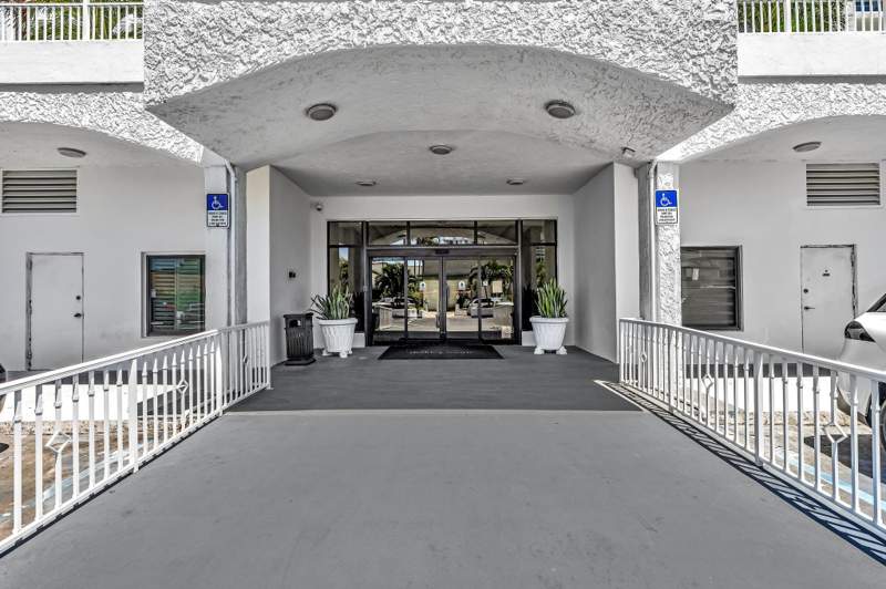2 bedroom Condominium at 3015 N Ocean Boulevard #16K, Berkley South Condo, Fort Lauderdale — photo 3