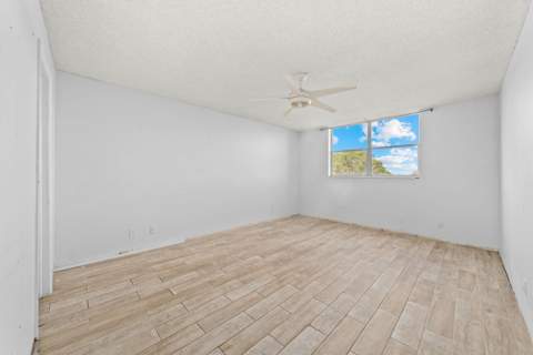 6161 NW 2nd Avenue #525, Boca Raton FL - photo 21 of 33