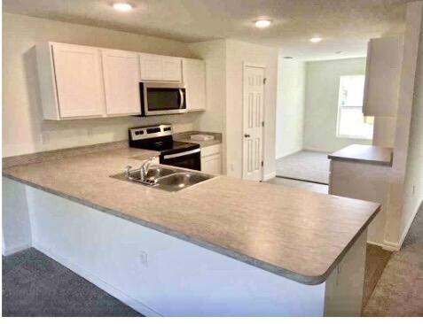 3 bedroom Single Family Residence at 781 SW Dorchester Street, Port St Lucie Section 27, Port St. Lucie — photo 5