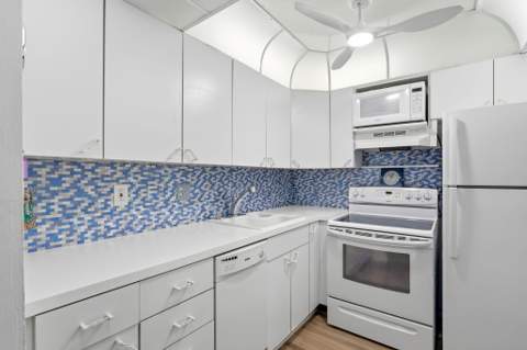 640 Snug Harbor Drive #F4, Boynton Beach FL - photo 16 of 55