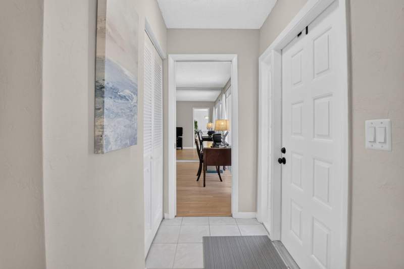 2 bedroom Villa at 900 NW 30th Avenue #C, Rainberry Bay Sec 2, Delray Beach — photo 5