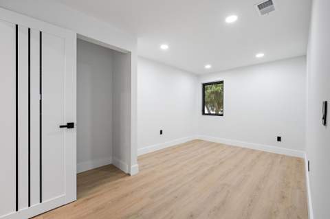 360 Saturn Avenue, Tequesta FL - photo 22 of 39