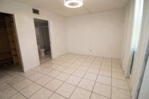 1040 NW 80th Avenue #203, Margate FL - photo 8 of 16