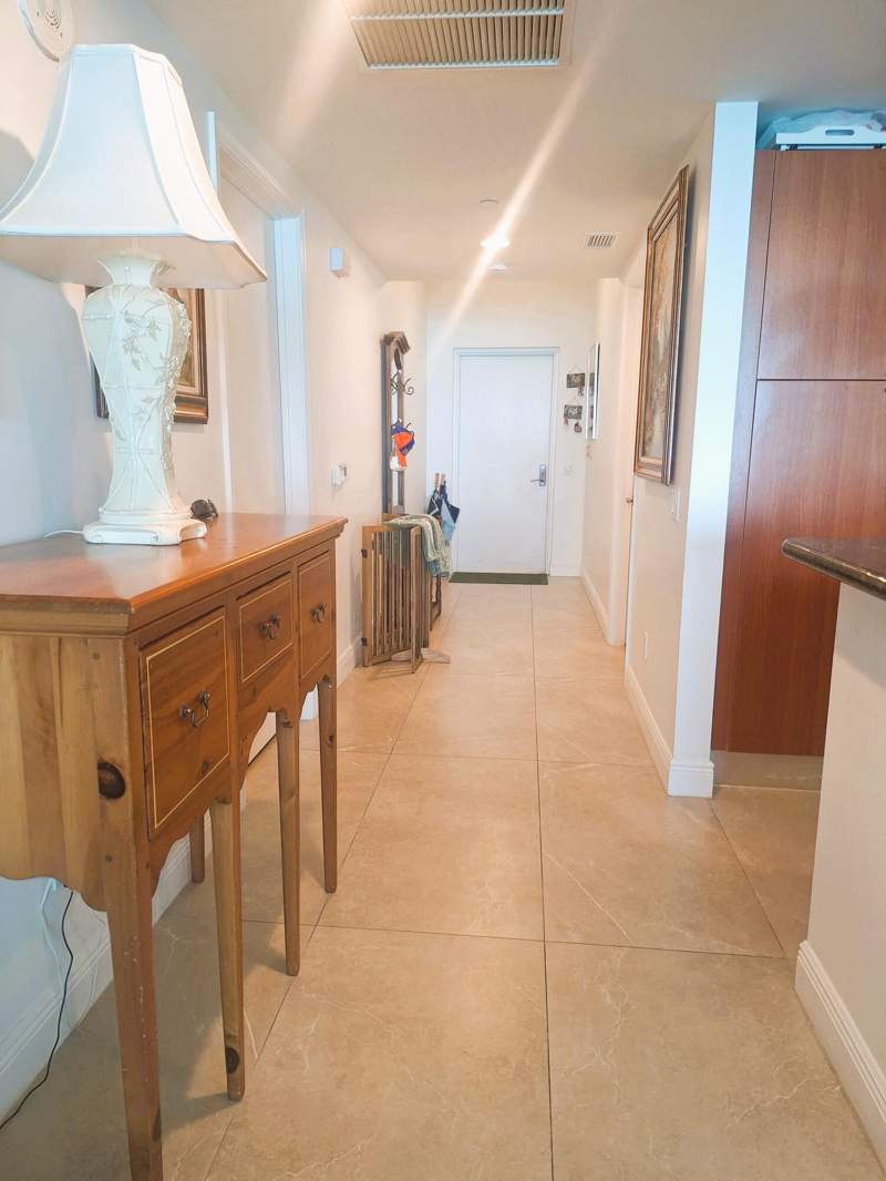 2 bedroom Condominium at 2650 Lake Shore Drive #1705, Marina Grande Riviera Beach Condo, Riviera Beach — photo 4