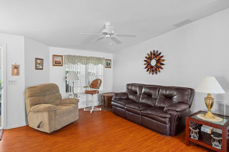 3 bedroom Manufactured Home at 8185 14th Hole Drive, The Links At Savanna Club, Port St. Lucie — photo 3
