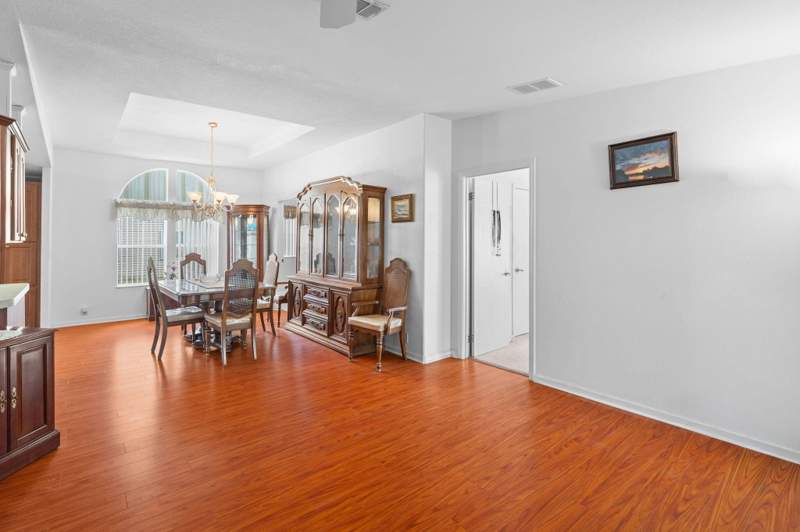 3 bedroom Manufactured Home at 8185 14th Hole Drive, The Links At Savanna Club, Port St. Lucie — photo 4