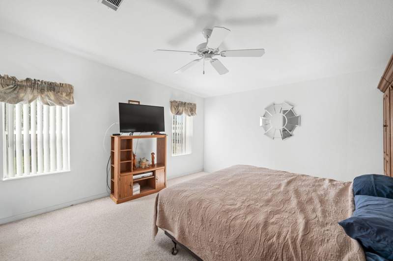 3 bedroom Manufactured Home at 8185 14th Hole Drive, The Links At Savanna Club, Port St. Lucie — photo 5