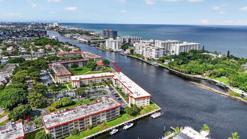 3 bedroom Condominium at 3100 NE 48th Court #409, No 3 Palm-Aire At Coral Key, Lighthouse Point — photo 3