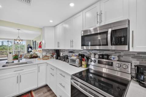 3100 NE 48th Court #409, Lighthouse Point FL - photo 17 of 62