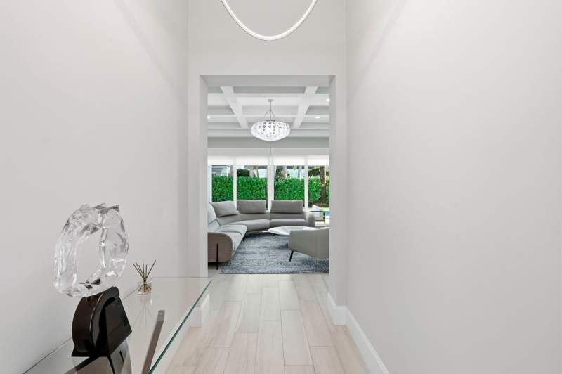 5 bedroom Single Family Residence at 464 NE 8th Street, Boca Villas Sec B, Boca Raton — photo 5