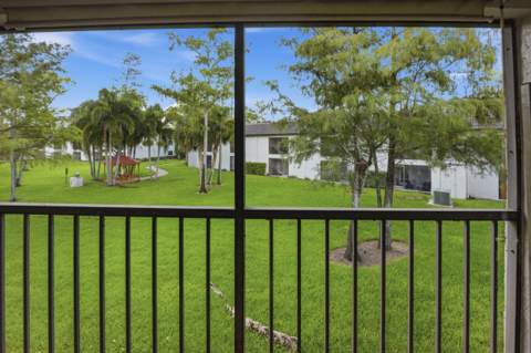 711 Forest Club Drive #119, Wellington FL - photo 22 of 36