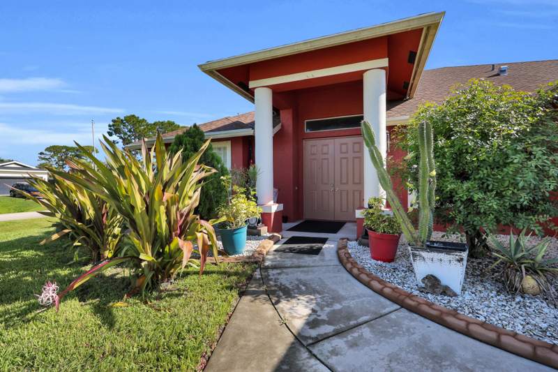 4 bedroom Single Family Residence at 362 SW Paw Court, Port St Lucie Section 34, Port St. Lucie — photo 3