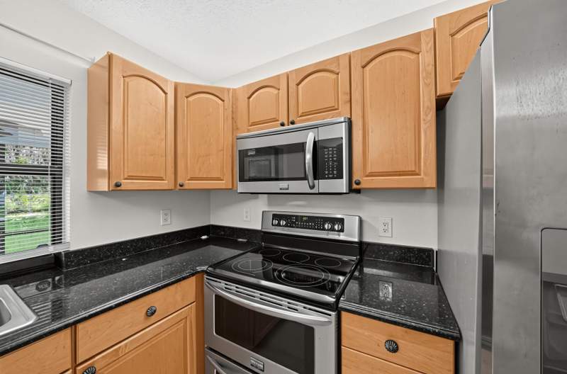 3 bedroom Single Family Residence at 3951 SW Cheribon Street, Port St Lucie Section 19, Port St. Lucie — photo 5