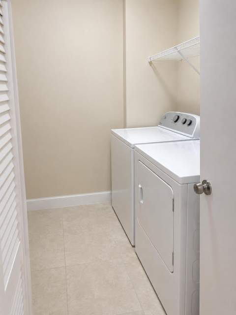 5574 Witney Drive #206, Delray Beach FL - photo 10 of 37