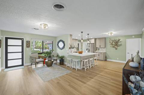 2332 NE 17th Terrace, Wilton Manors FL - photo 9 of 45