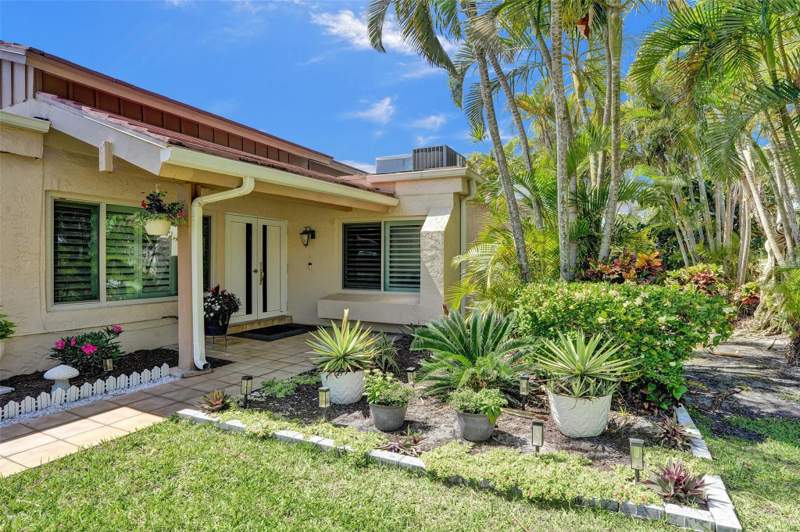 2 bedroom Single Family Residence at 5577 Ainsley Court, Villas Of Monterey At Indian Spring, Boynton Beach — photo 3
