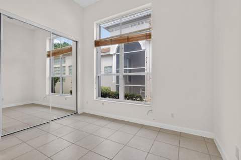 6842 Fairway Lakes Drive, Boynton Beach FL - photo 15 of 81