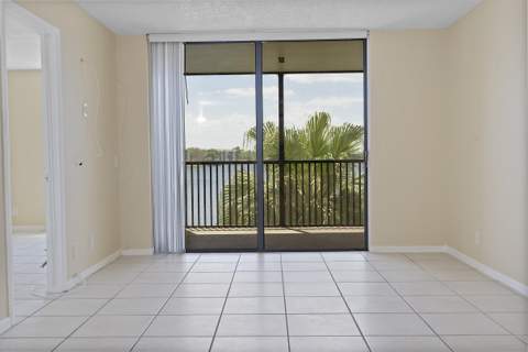 112 Lake Emerald Drive #209, Oakland Park FL - photo 24 of 32