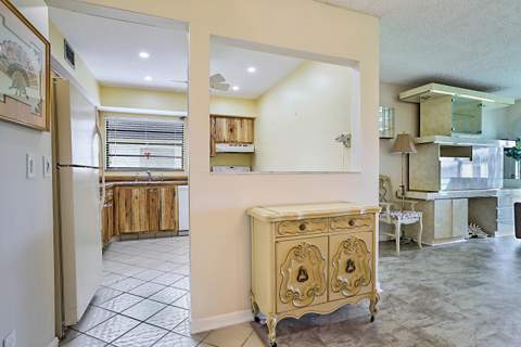 76 Capri B, Delray Beach FL - photo 10 of 26