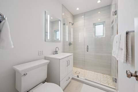 122 Peruvian Avenue #16, Palm Beach FL - photo 17 of 19