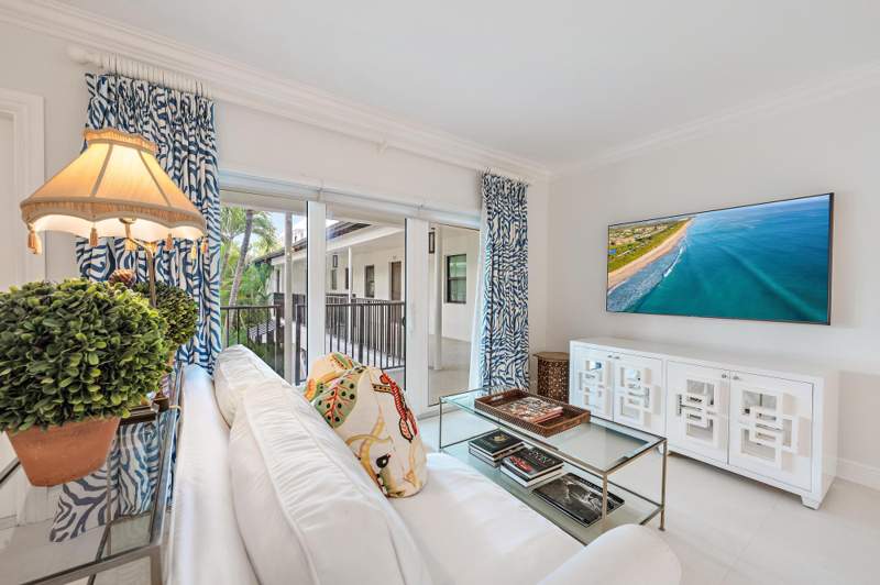 2 bedroom Condominium at 122 Peruvian Avenue #16, Peruvian Condo, Palm Beach — photo 4