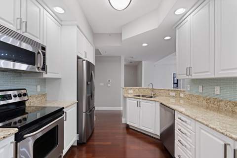 801 S Olive Avenue #1111, West Palm Beach FL - photo 9 of 23